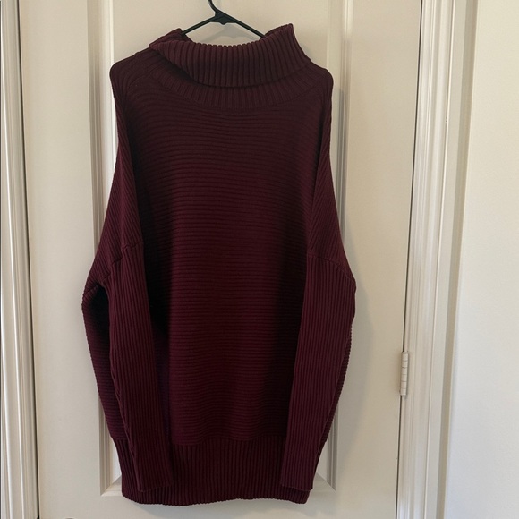 Sweaters - Oversized Maroon Turtleneck Sweater